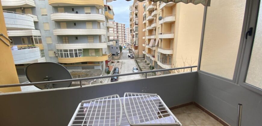 Apartament 1+1 i mobiluar